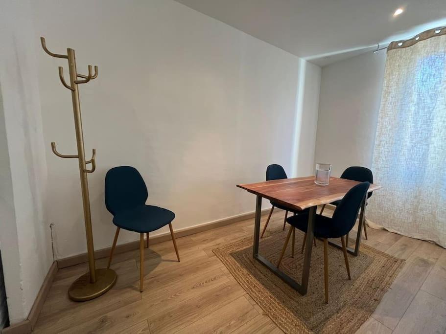 Appartement Proche Du Village Et De La Mer Leucate Ngoại thất bức ảnh